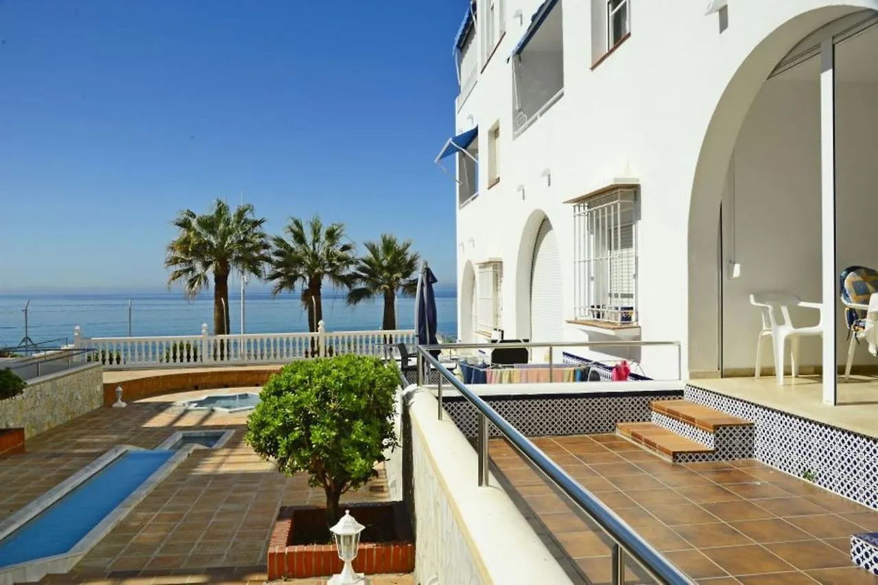 Nice Apartment In Fuentes De Nerja
